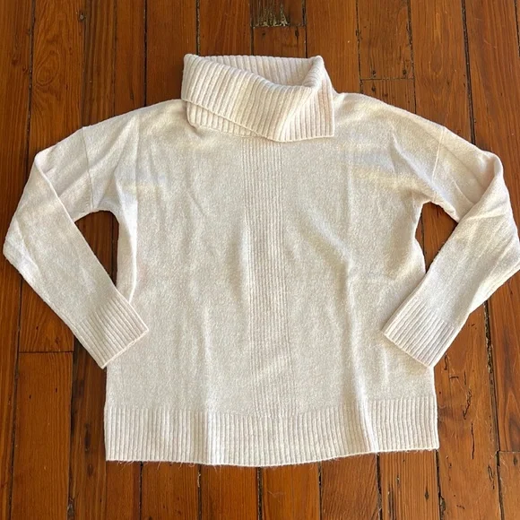 Sweaters Banana Republic Petite Sweater Poshmark